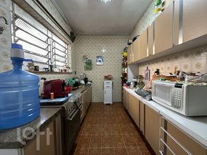 Image 25 - 690826