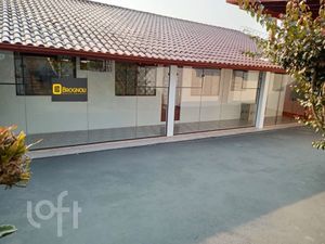 Image 4 - 692448