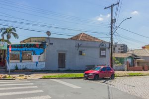 Image 1 - 692488