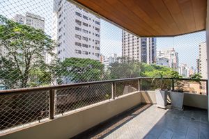Image 4 - 692526