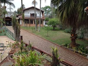 Image 16 - 692574