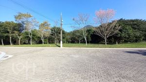 Image 30 - 692639