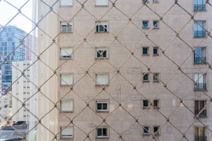 Image 23 - 692959