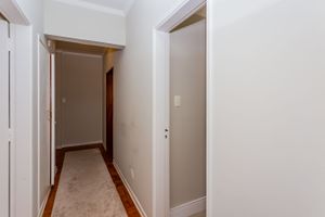 Image 39 - 692959