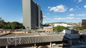 Image 32 - 693082