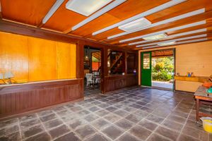 Image 35 - 693287