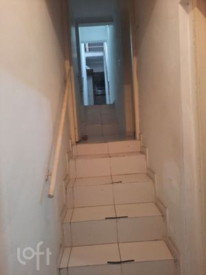 Image 15 - 693525