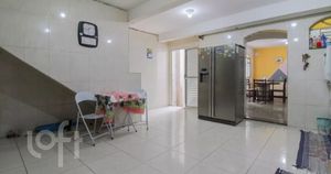 Image 7 - 693731
