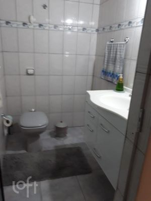 Image 19 - 693743