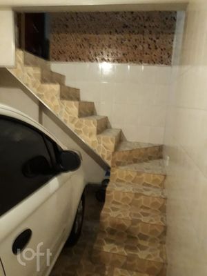 Image 30 - 693743