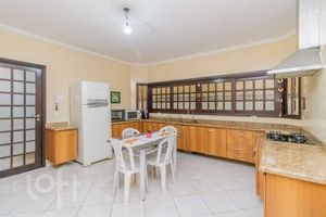 Image 4 - 693883