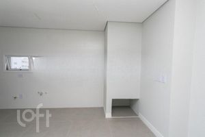 Image 4 - 694355