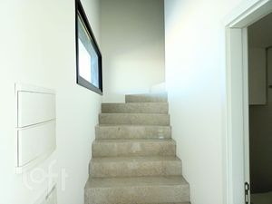 Image 13 - 694441