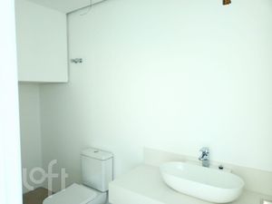 Image 38 - 694441