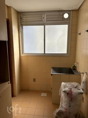 Image 17 - 694545