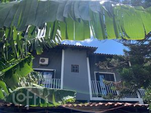 Image 1 - 694957