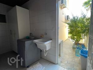 Image 42 - 695365