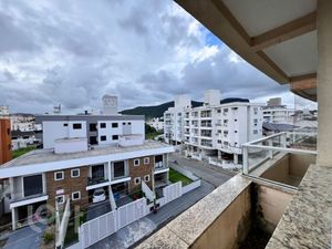 Image 16 - 695458