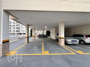 Image 26 - 695458