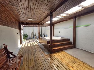 Image 13 - 695575