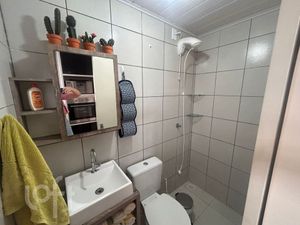 Image 11 - 695576