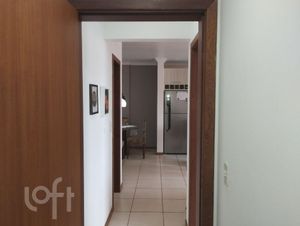 Image 17 - 695692