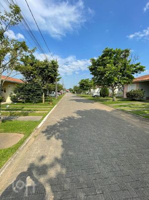 Image 37 - 695719