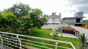 Image 4 - 695771