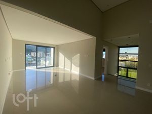Image 4 - 695844