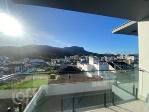 Image 5 - 695844