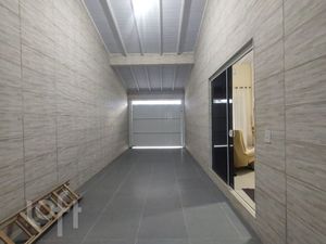 Image 17 - 695873