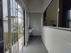 Image 3 - 695873