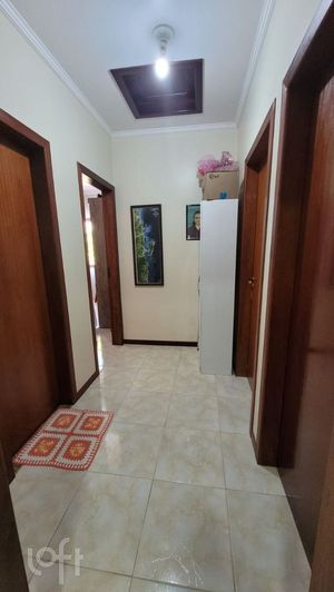Image 13 - 695922