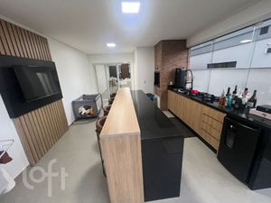 Image 44 - 695925