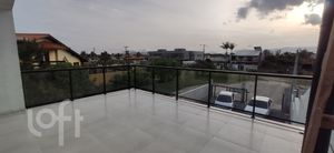 Image 15 - 696030