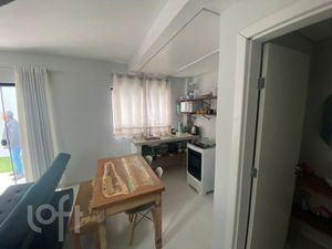 Image 18 - 696082