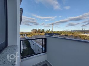 Image 7 - 696137