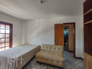 Image 7 - 696468