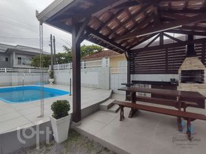 Image 1 - 696469