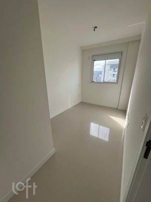Image 27 - 696830