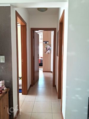 Image 9 - 698178