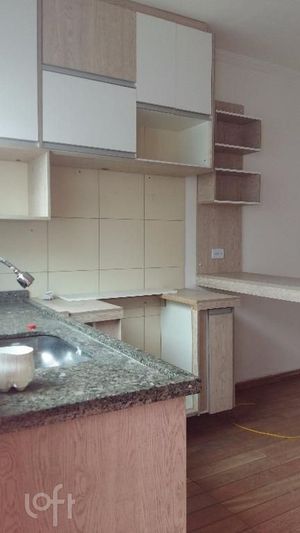 Image 14 - 698854