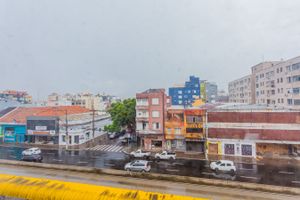 Image 4 - 6989