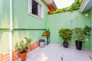 Image 18 - 699159