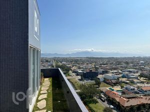 Image 21 - 699436