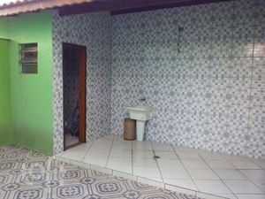 Image 17 - 699652