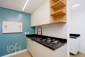 Image 30 - 700489
