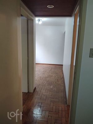 Image 3 - 700556