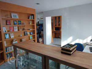 Image 5 - 700557