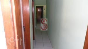 Image 7 - 700986